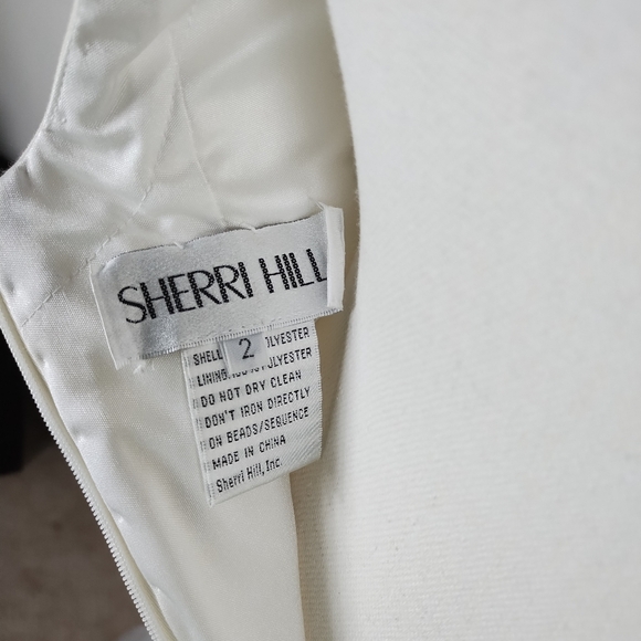 Sherri Hill Wedding/Prom Mermaid Fit and Flare Dress Size 2 - Picture 13 of 16